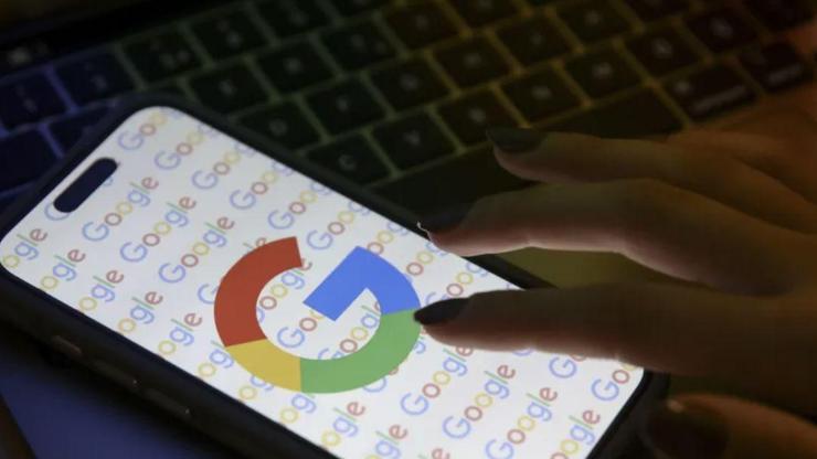Web siteler tepe taklak olabilir