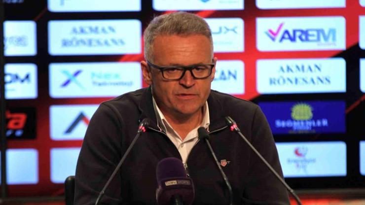 Sakaryaspor, İrfan Buzla yola devam edecek