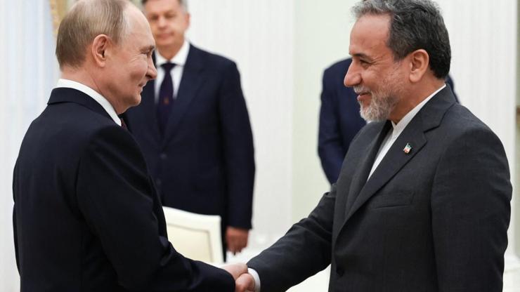 SON DAKİKA... Arakçi Moskovada: Putinden İrana yeni mesaj Rusya Tahrana destek sağlayacak mı Kremlinden açıklama geldi
