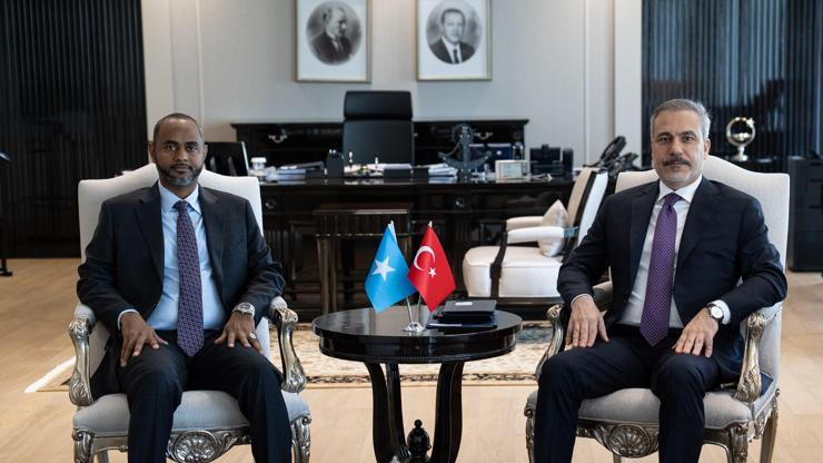 Bakan Fidan, Somalili Bakanla görüştü
