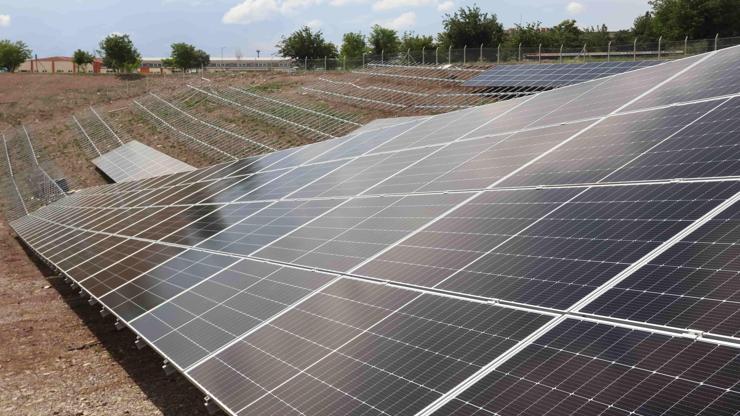 Dicle Üniversitesi GES projesiyle yeşil enerjiye geçiyor