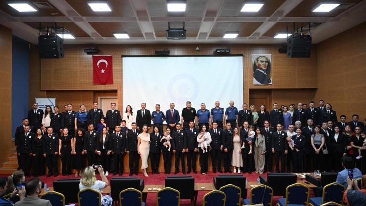 Edirnede 41 emniyet mensubu rütbe terfisi aldı