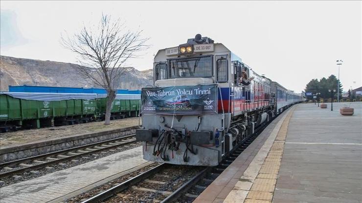 Van-Tahran Treni İran-İsrail gerginliğine rağmen seferlerini sürdürüyor