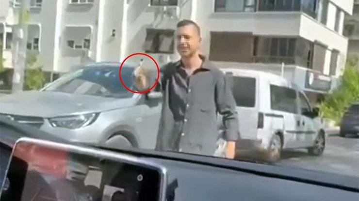 Trafikte tartıştığı kadınlara tabanca doğrultan sürücü tutuklandı