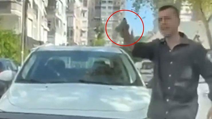 Antalyada trafikte kadınlara tabanca doğrultan sürücü tutuklandı