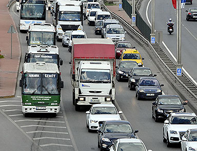 Trafikteki motorlu taşıt sayısı arttı