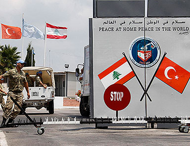 Lübnanda Türk kurumları önünde güvenlik artırıldı