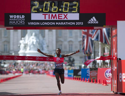 Londra Maratonunda Kebede kazandı