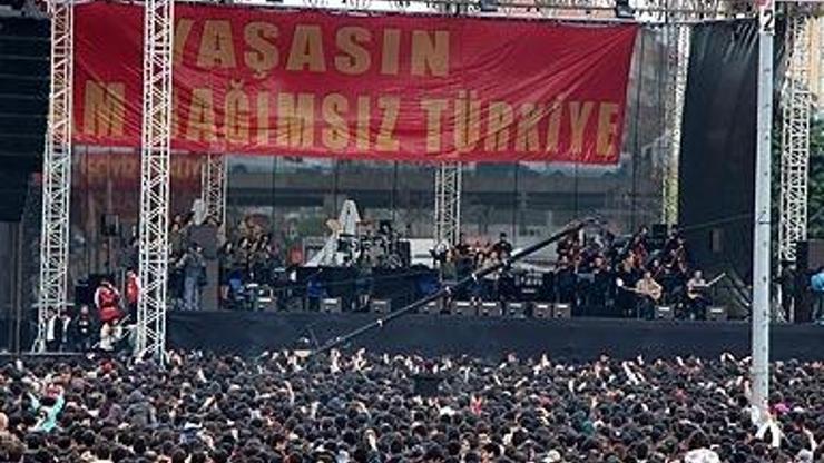 Grup Yorum konserine büyük ilgi