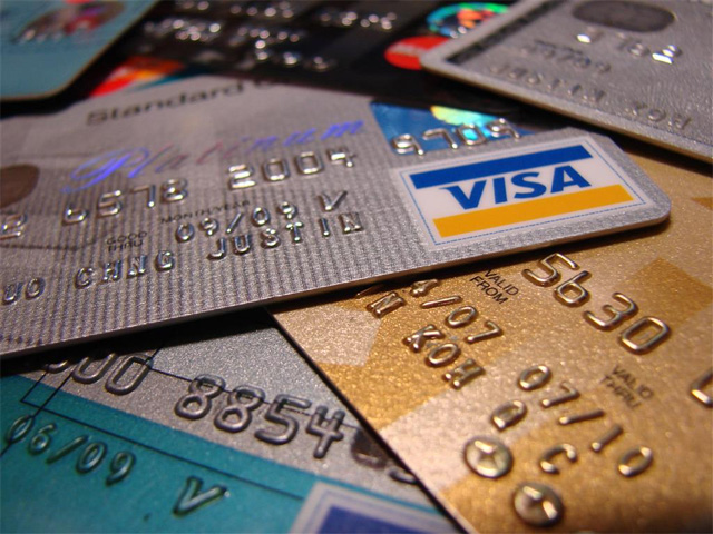 Yıllık kredi kartı aidatı sona eriyor