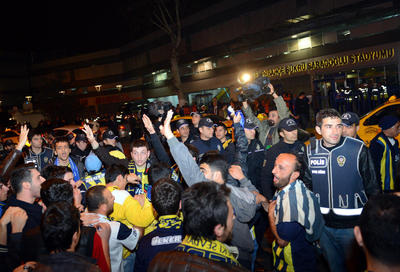 Fenerbahçeli taraftarların tur coşkusu