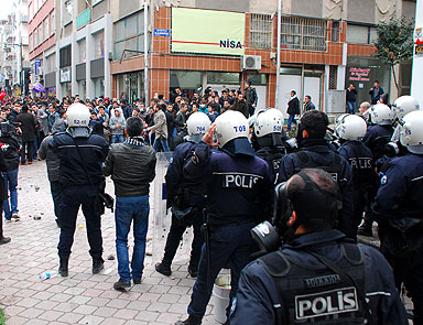 HDK heyetine protestoda 67 kişi serbest
