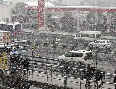 İstanbulda çarşamba gününe kadar kar