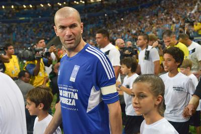 Zidane döktürdü, Ronaldo kazandı