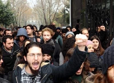 Beyazıtta ODTÜ protestosu