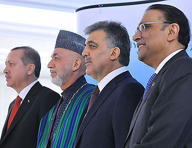 Afganistan-Pakistan-Türkiye zirvesi başladı