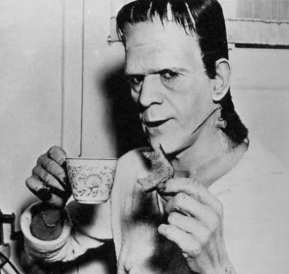 Frankenstein pek de korkunç değil