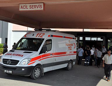 Osmaniye'de patlama: 18 yaralı Osmaniye'de patlama: 18 yaralı