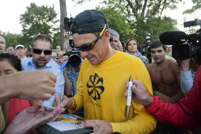 Lance Armstrong doping test sonucunu gizlemedi