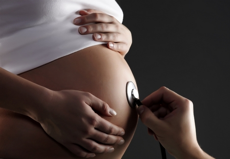 Kürtaj isteyen kadına bebeğin kalp sesi dinletilecek