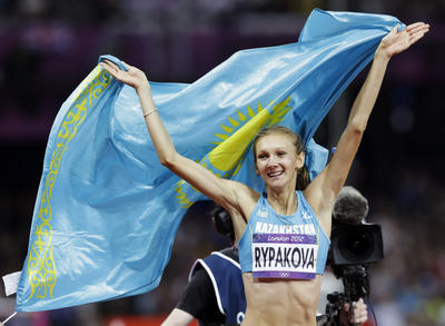 Kazak Olga Rypakova 3 adım atlamanın kraliçesi