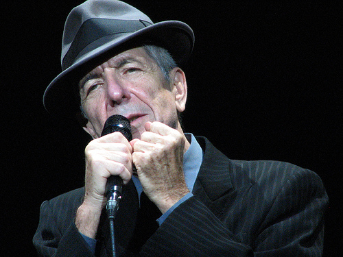 Efsanevi müzisyen Leonard Cohen geliyor