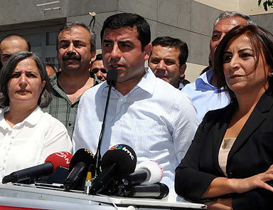 Demirtaş: Ok yaydan çıktı