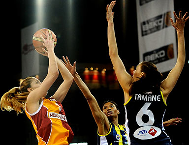Basketbolda Fenerbahçe şampiyon