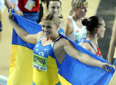 Ukraynalı Dobrynska dünya rekoru kırdı