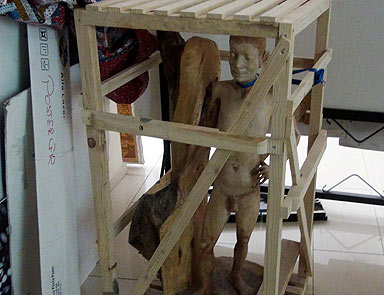 Çıplak işkence heykeline Şanlıurfa sansürü