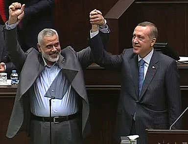 Erdoğandan Haniye ile Mecliste dostluk pozu