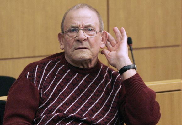 90 yaşındaki Nazi tetikçisine hapis