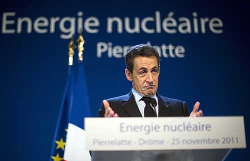 Nicolas Sarkozy sert çıktı: Çılgınlık