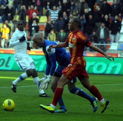 Kayserispor 89. dakikada güldü