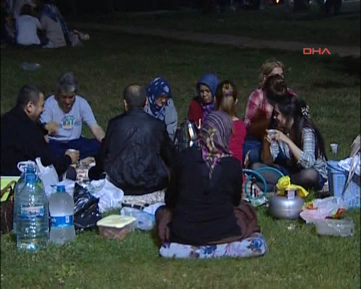 İstanbullu akşama kadar piknik yaptı