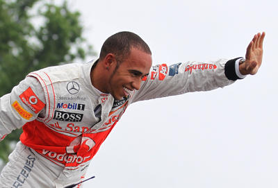 Hamilton: McLarendan ayrılmıyorum