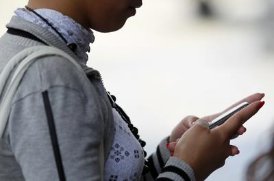 1159 kaçak cep telefonuyla yakalandı