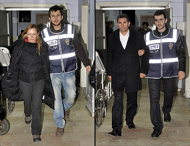 Nedim Şener ve Ahmet Şık tutuklandı