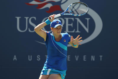 Ivanovici yenen Clijsters çeyrek finalde
