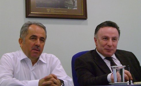 Yalova Valisi merkeze alındı