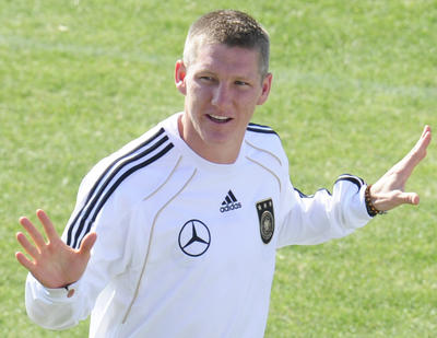 Schweinsteiger Alman Milli takımının yeni kaptaı