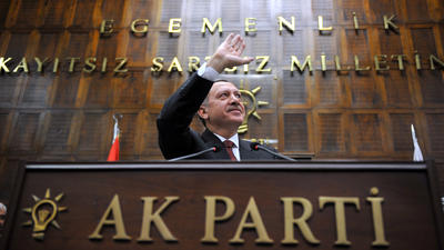 AK Parti Yüksek Yargı kararına itiraz edecek