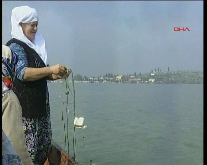 Bursa Gözyazının balıkçı kadınları