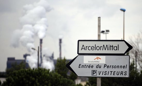 ArcelorMittal 903 milyon dolar kar etti