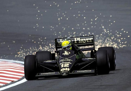 Formula 1de 13. takım Lotus