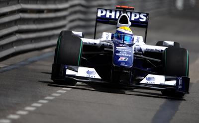 Rosberg Monacoda antrenmanın birincisi