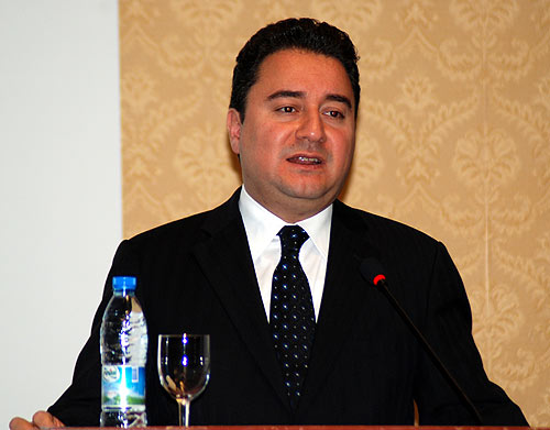 Babacan: Ilımlı İslam uydurma bir tabir