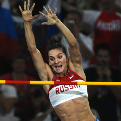 Isinbayeva sezonu dünya rekoruyla açtı