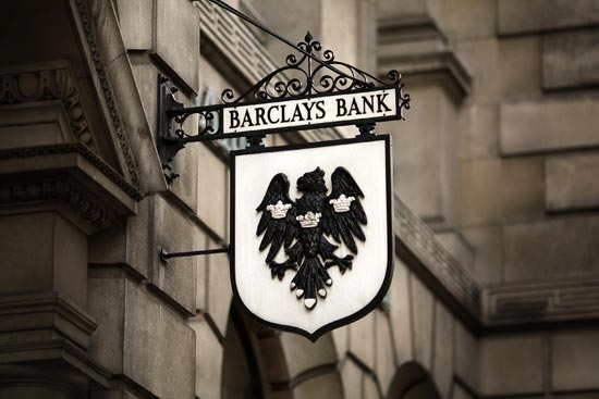 Barclays 30 bin kişiyi işten çıkarmaya hazırlanıyor