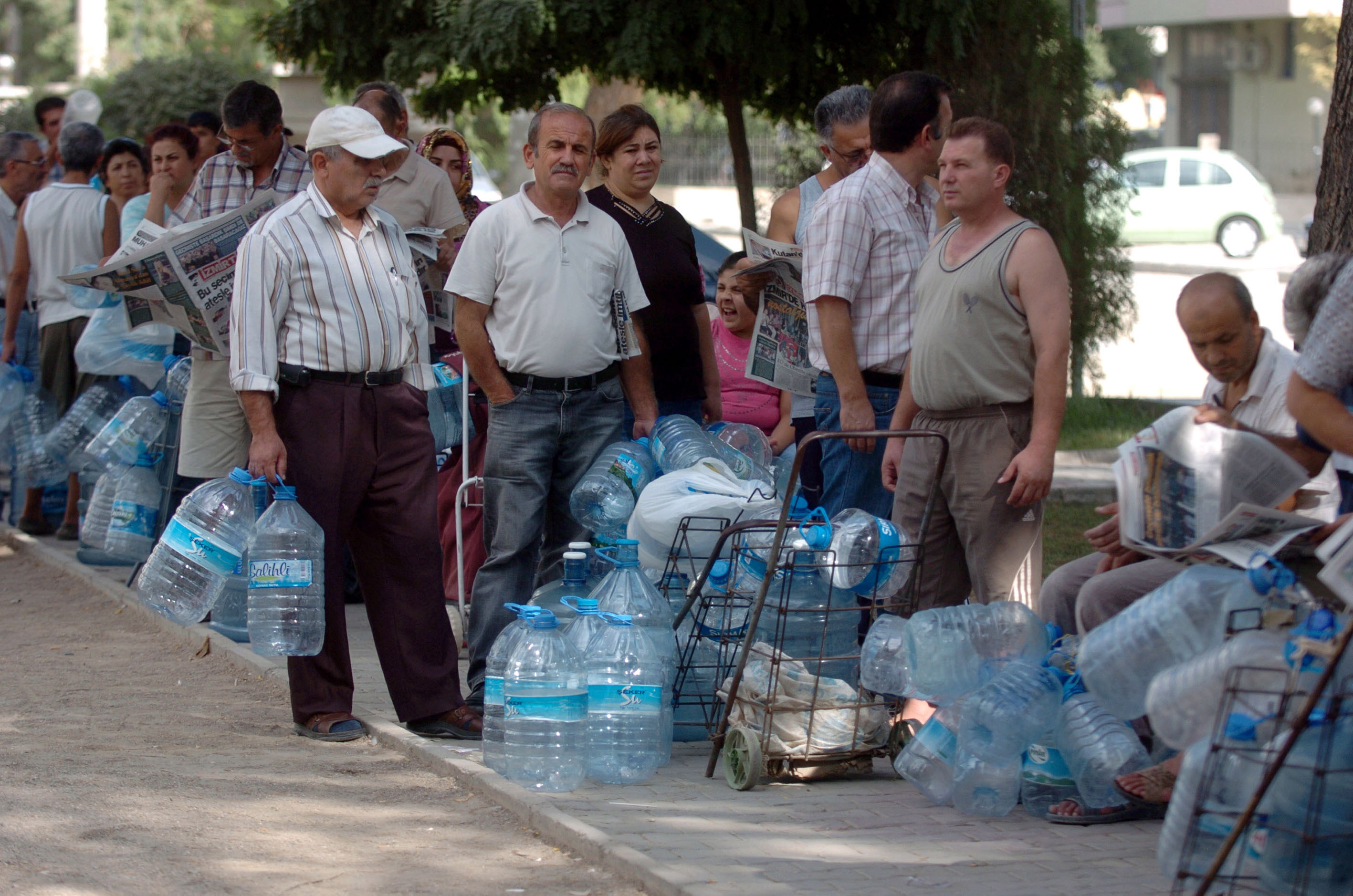 İzmirde 4 ay su faturası ödenmeyecek
